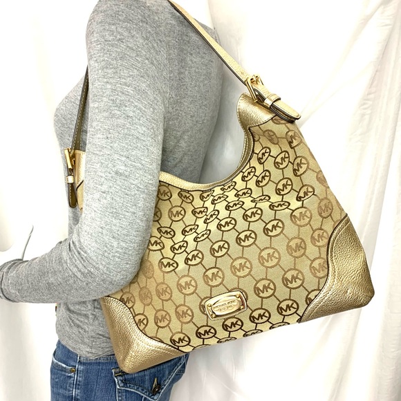 Michael Kors Millwork Tan Brown Canvas Signature Large Shoulder Bag Gold Leather - Picture 2 of 11